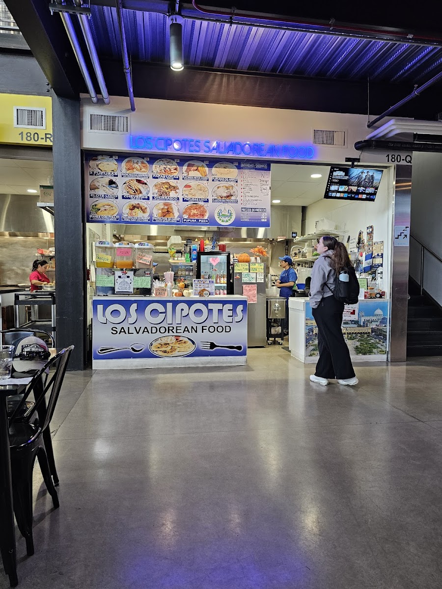 Los Cipotes Salvadorean Food