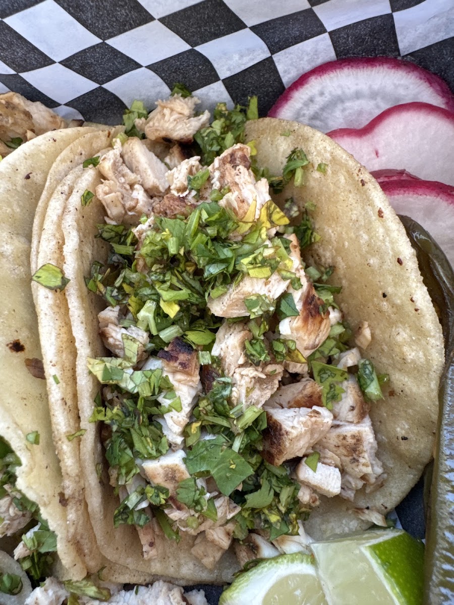 Los Dos Amigos Tacos and Tortas