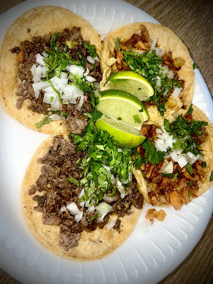 Los Hernandez Mexican & American Food