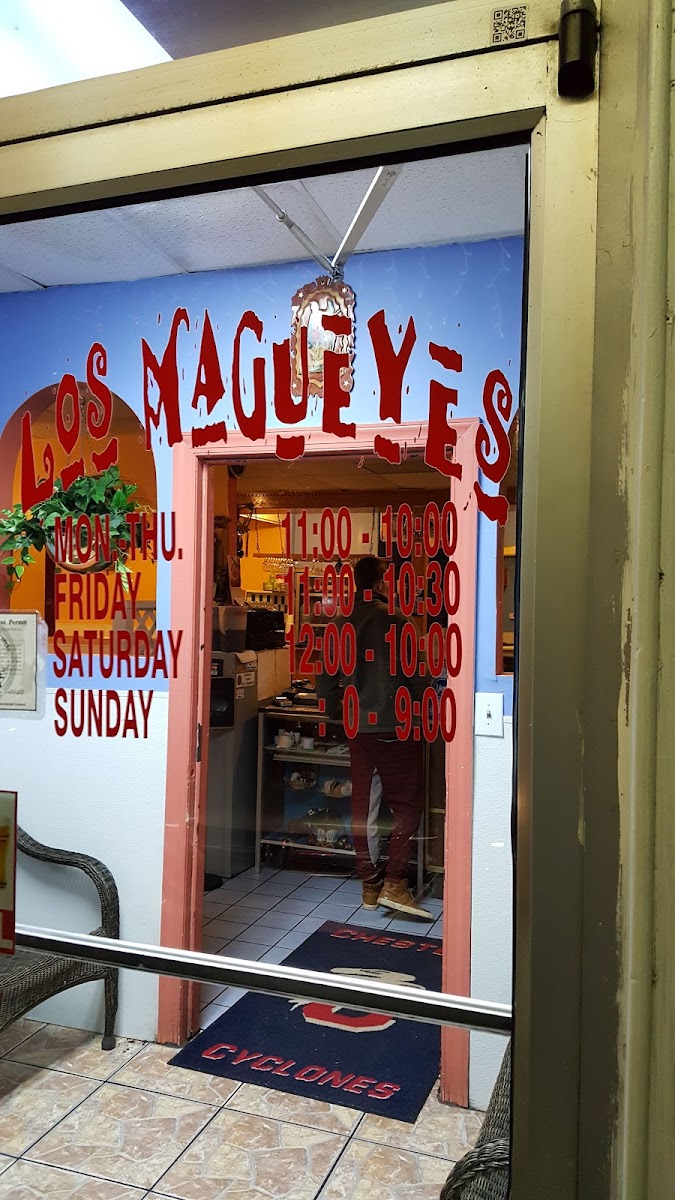 Los Magueyes - Chester