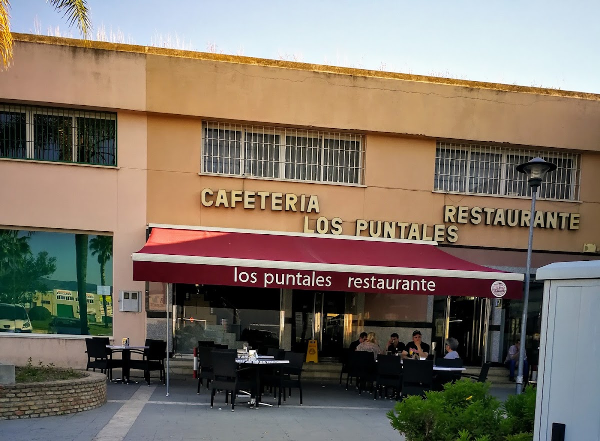 Los Puntales