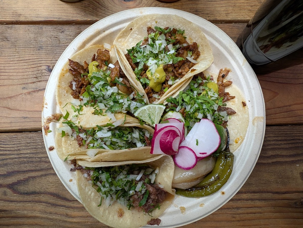 Los Tacos Juan I Antojitos