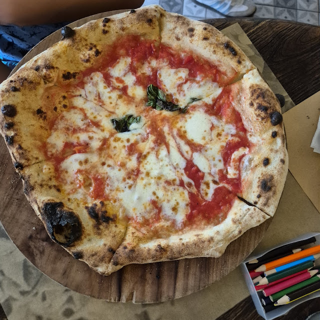 Pizza Margherita