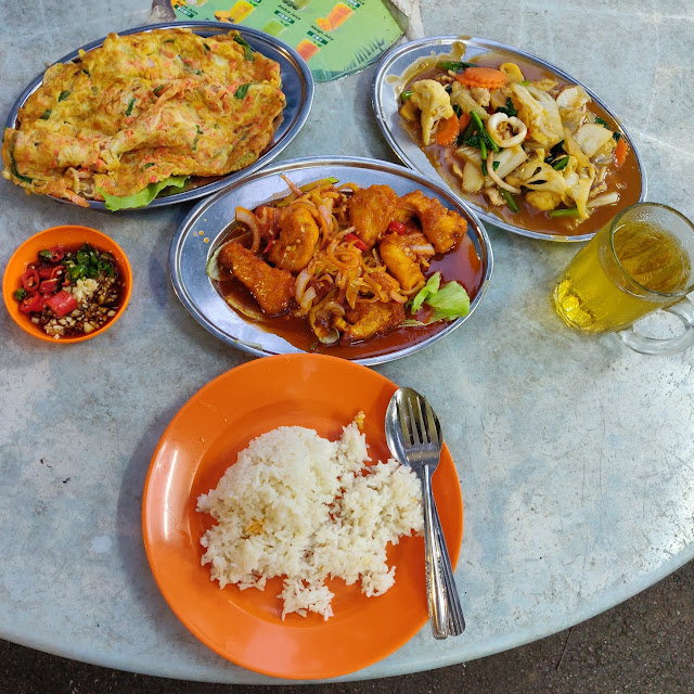 Fuyong Eggs Stir Fried Mixed Vegetables and Rice