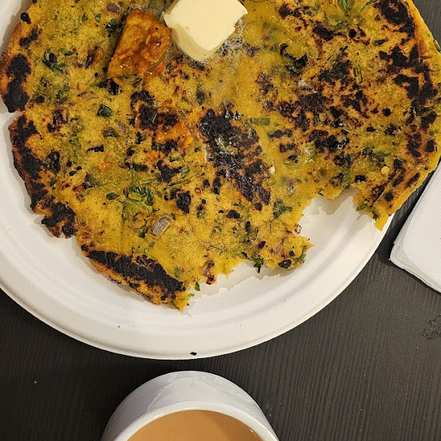 Maki Methi Paratha