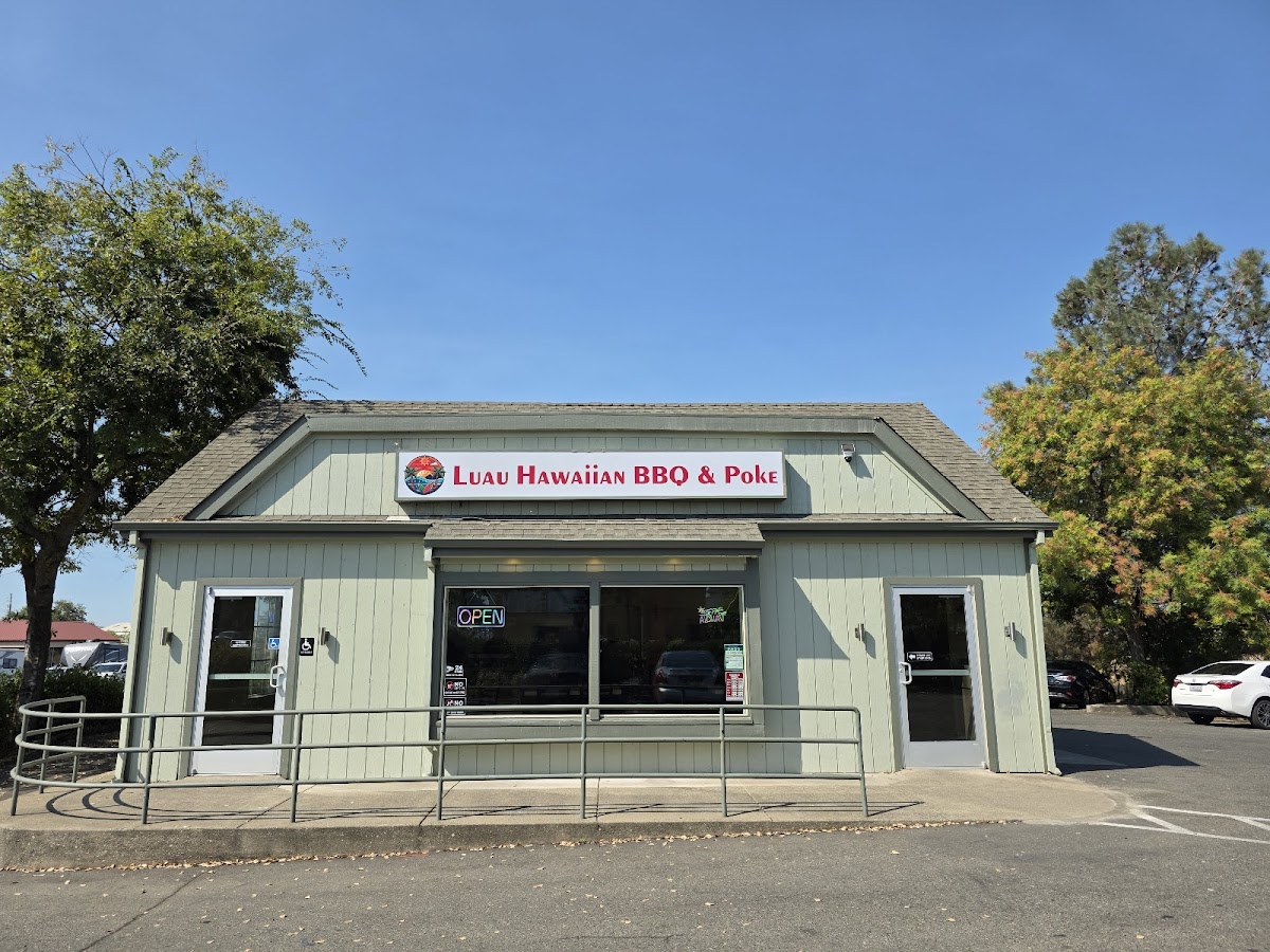 Luau Hawaiian BBQ and Poke