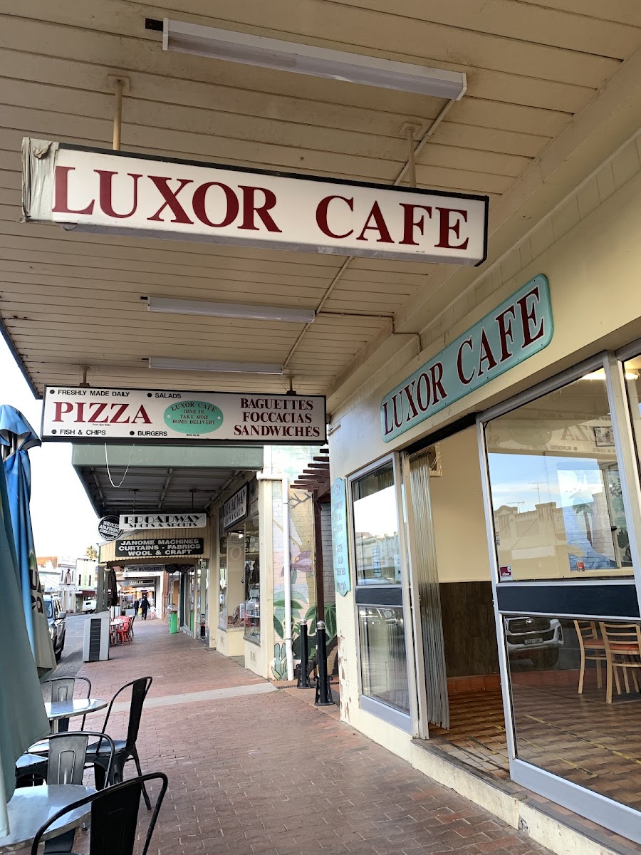 Luxor Cafe