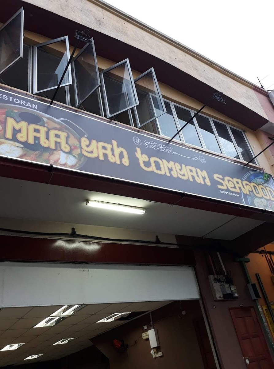 Maayah Tomyam Seafood