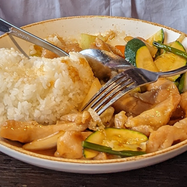 Pork & Prawn Pineapple