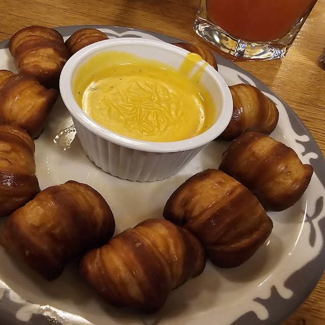 Pretzel Bites