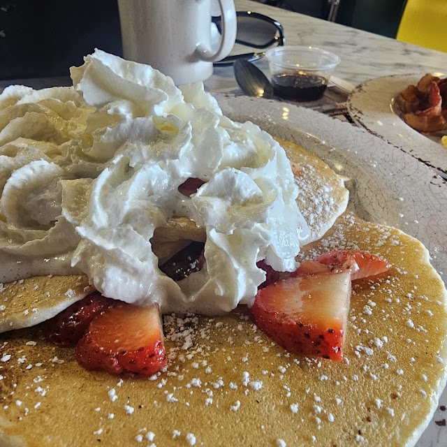 Strawberry Pancakes