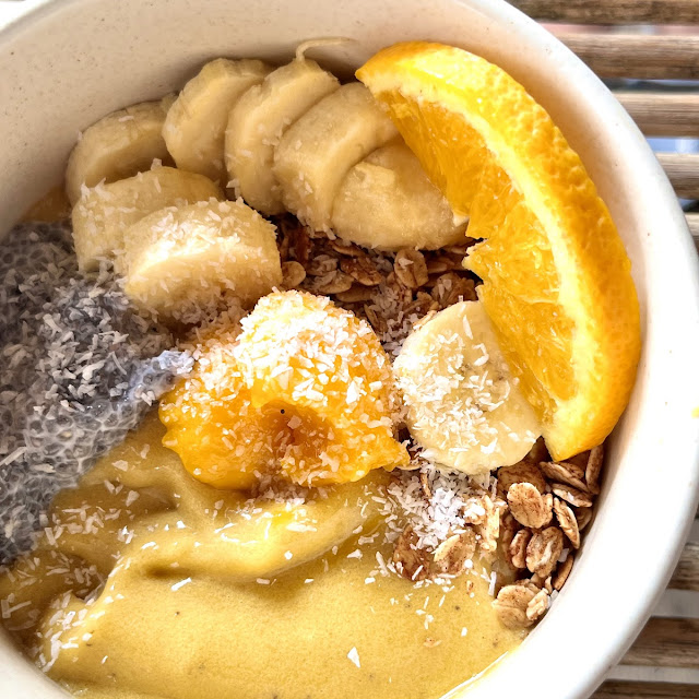 Tropical Smoothie Bowl