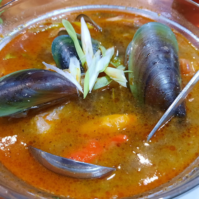 Tomyam Seafood