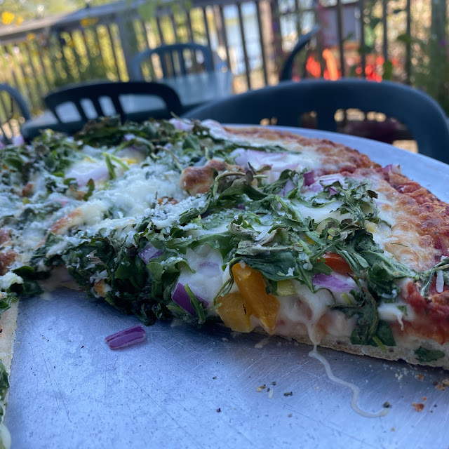 Prima Pizza Onion Peppers Tomatoes Garlic