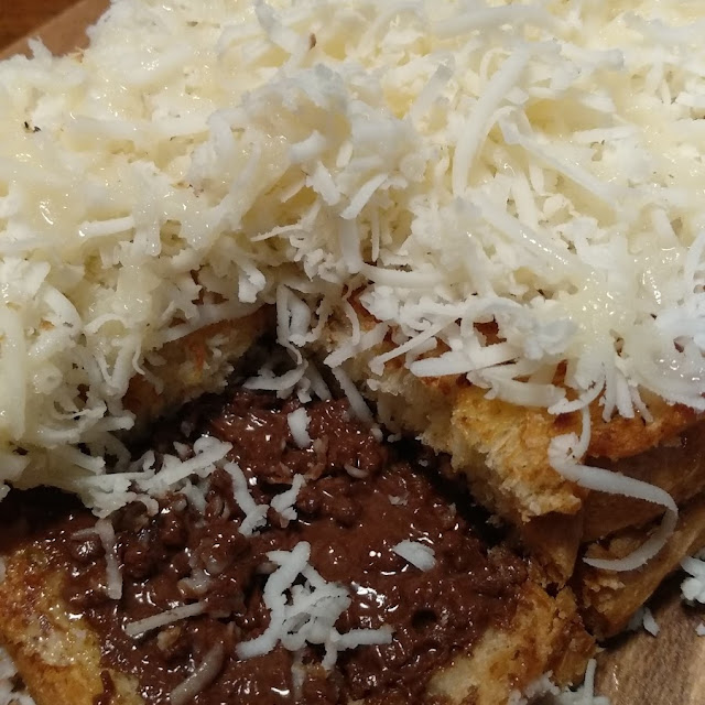 Roti Bakar Ovomaltine Keju