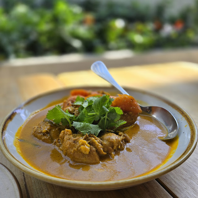 Homestyle Chicken Curry