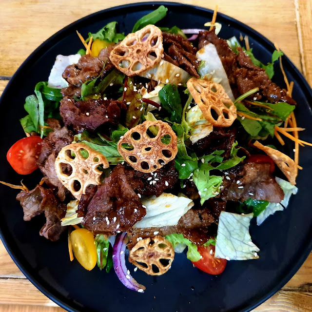 Grilled Beef Salad