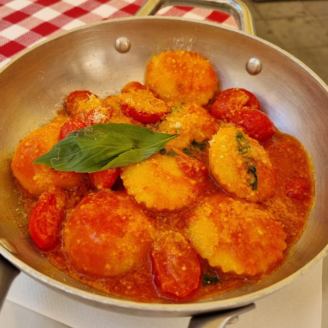 Ravioli Caprese