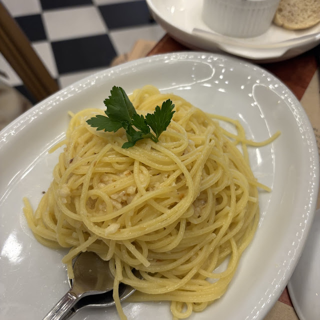 Spaghettini Al Olio With Labuyo Flakes