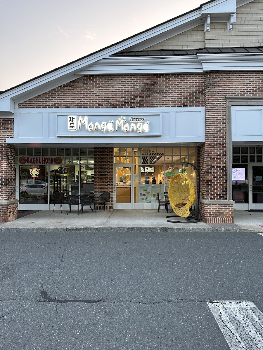 Mango Mango Dessert - West Windsor
