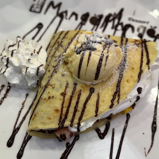 Strawberry and Mango Crepe