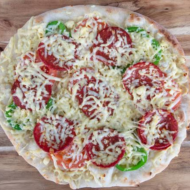 Sujuk Pizza