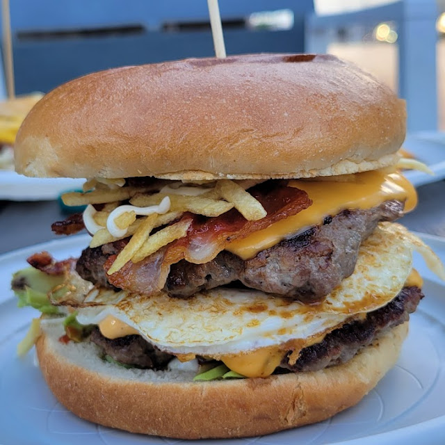 Hamburguesa Caracas