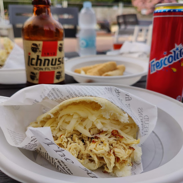 Arepa La Catira