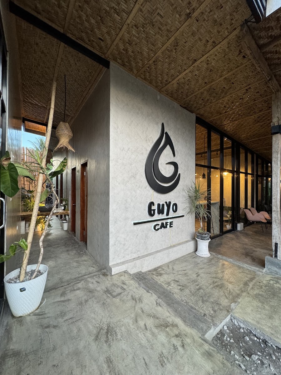Margot's Grill and Resto