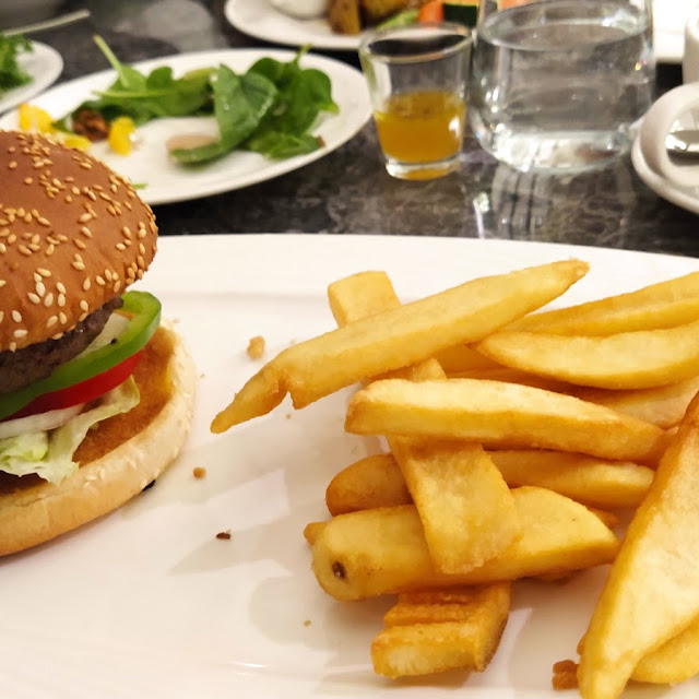 Pure Beef Burger & Chips