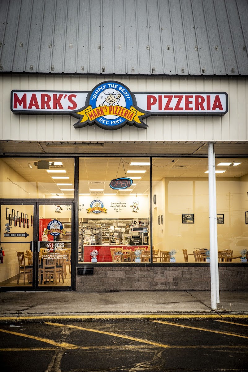 Mark's Pizzeria - NY 13165