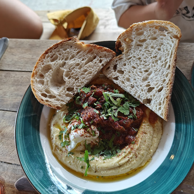 Hummus
