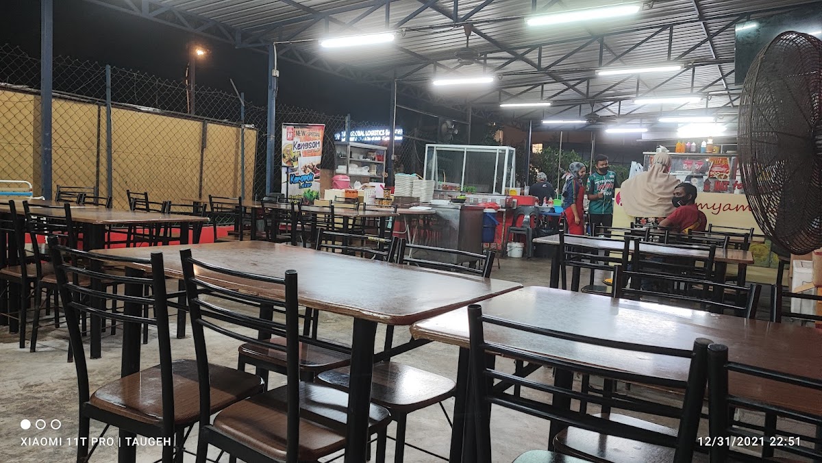 MAT Tomyam Cafe