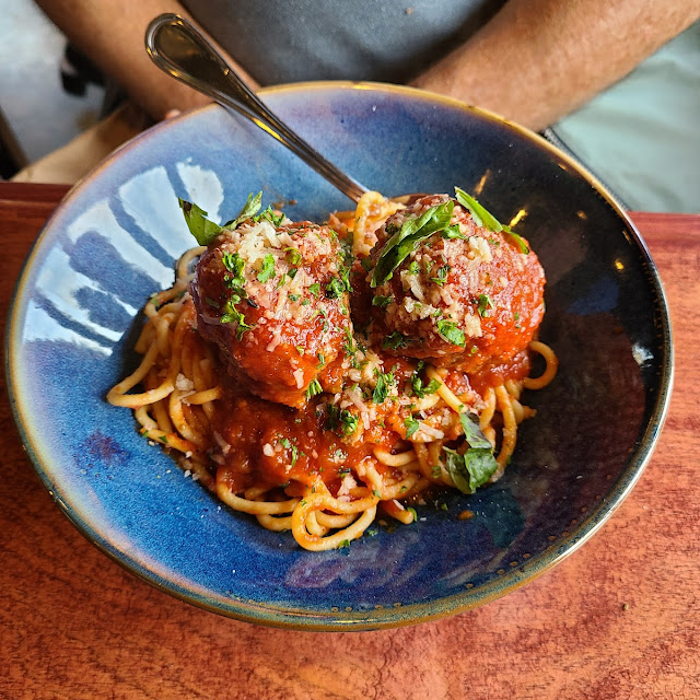 Spaghetti and Meatballs