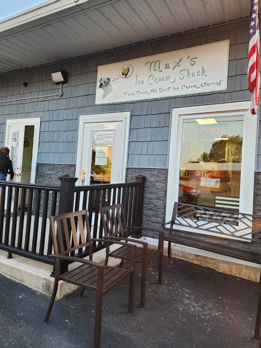 Max's Ice Cream Shack