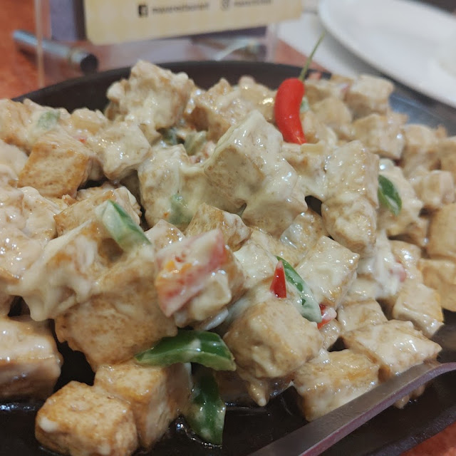 Sizzling Tofu