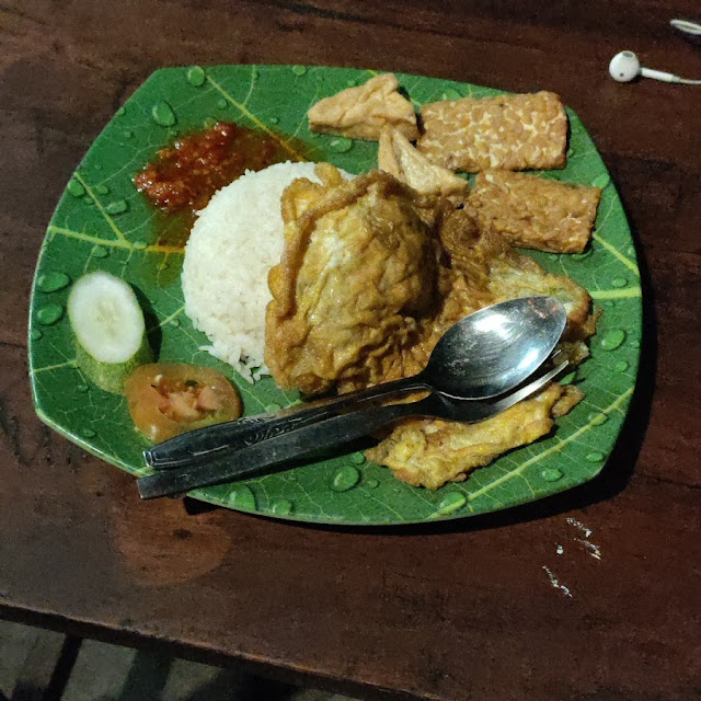 Paket Mbah Telur