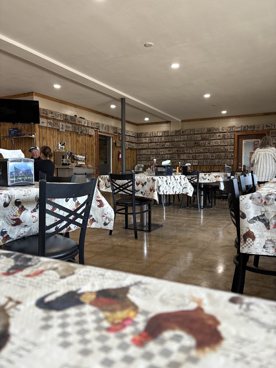 Memaw's Barnyard Cafe