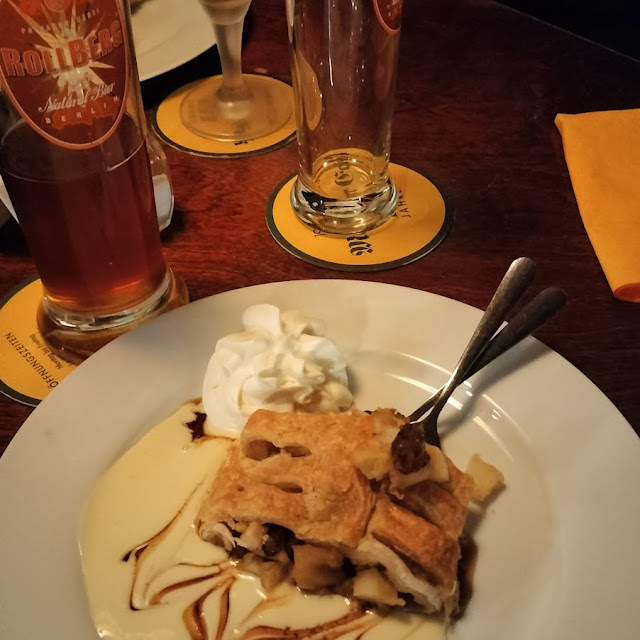 Strudel Di Mele Con Panna