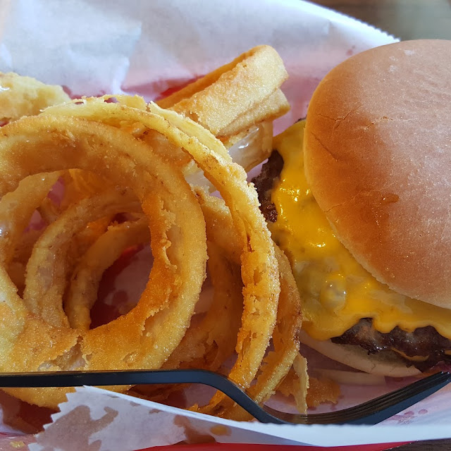 Double Cheeseburger with Onion Rings
