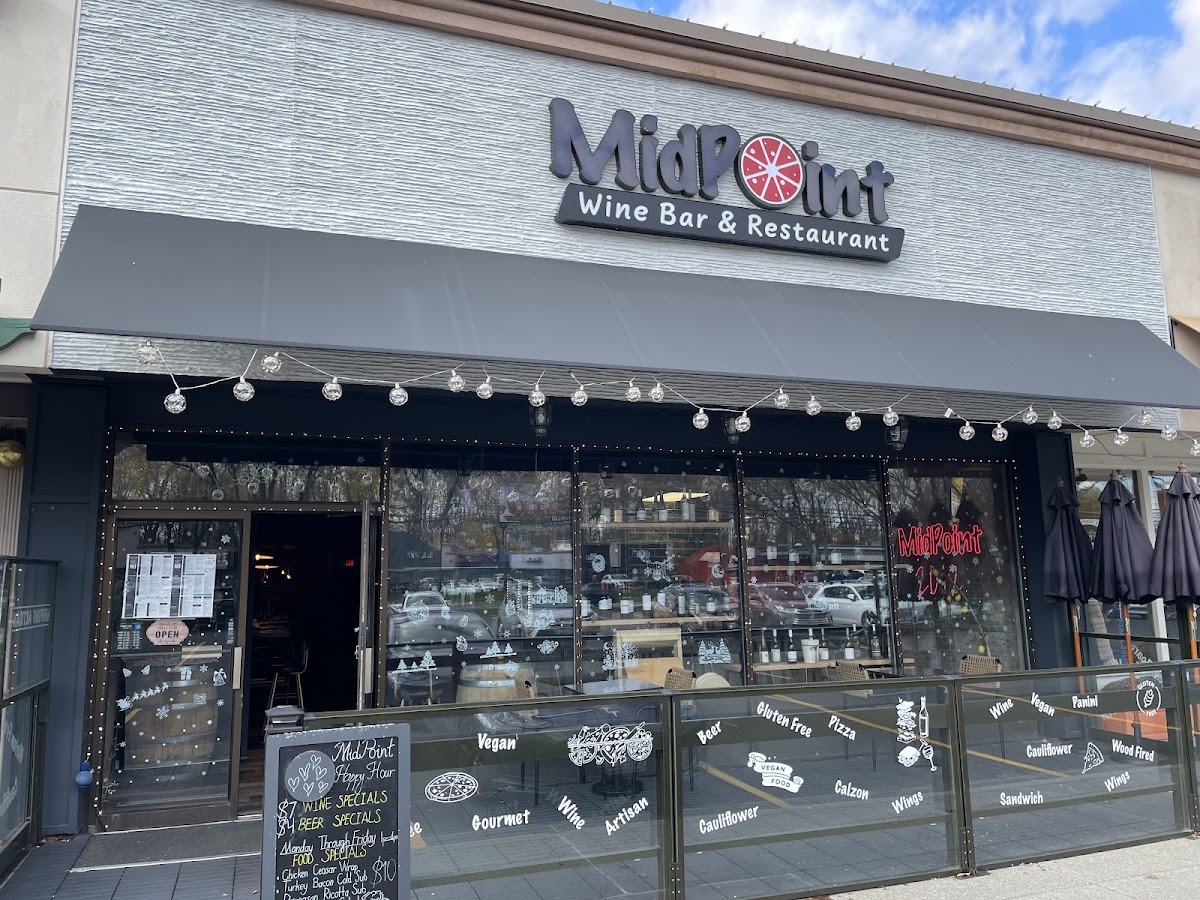 MidPoint Artisan Pizza & Wine Bar Restaurant
