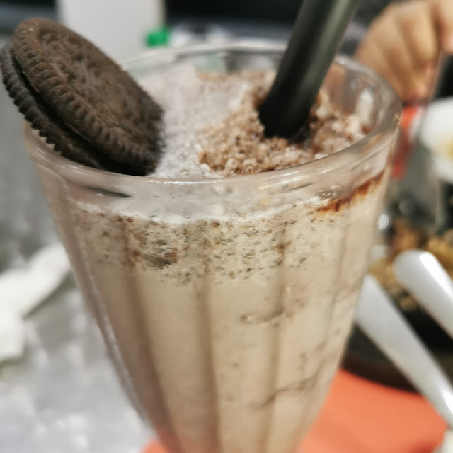 Oreo Cookie Shake