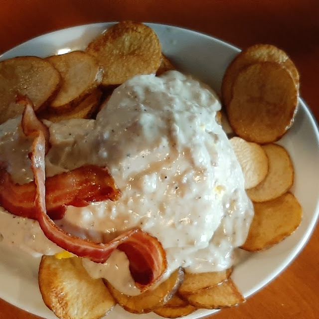 Biscuits and Sausage Gravy