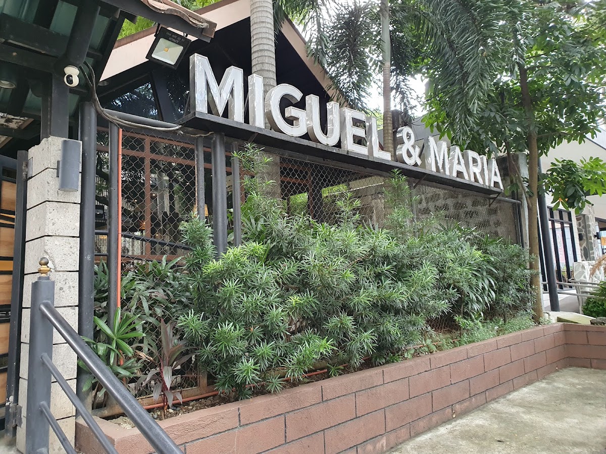 Miguel & Maria Restaurant Gil Fernando