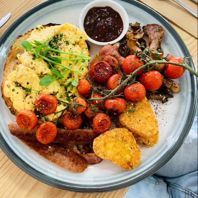English Breakfast