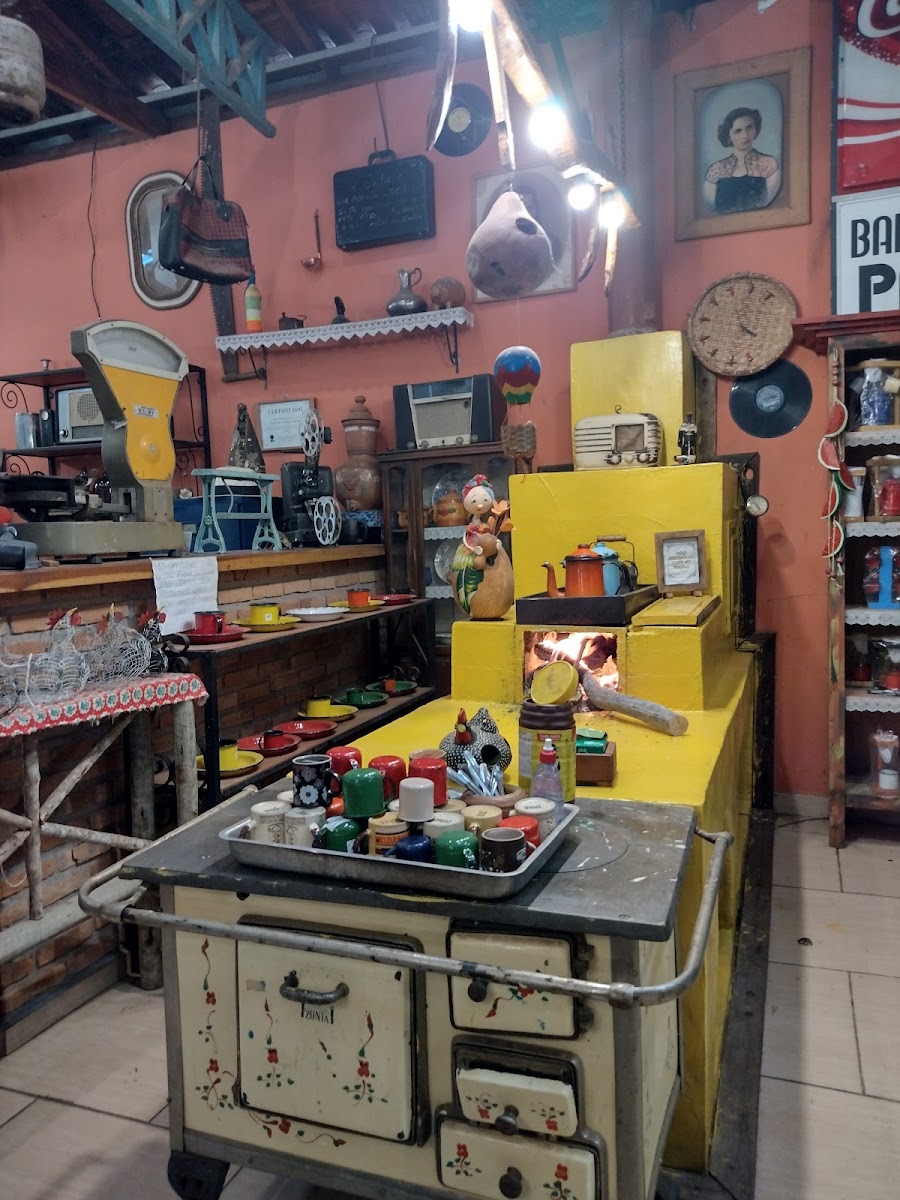 Minas Uai | Cafeteria e Antiguidades