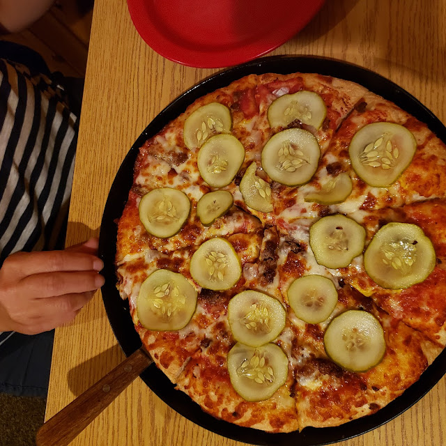 Cheeseburger Pizza