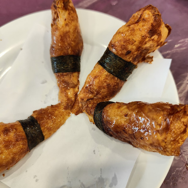 prawn with seaweed & beancurd skin 紫菜腐皮虾