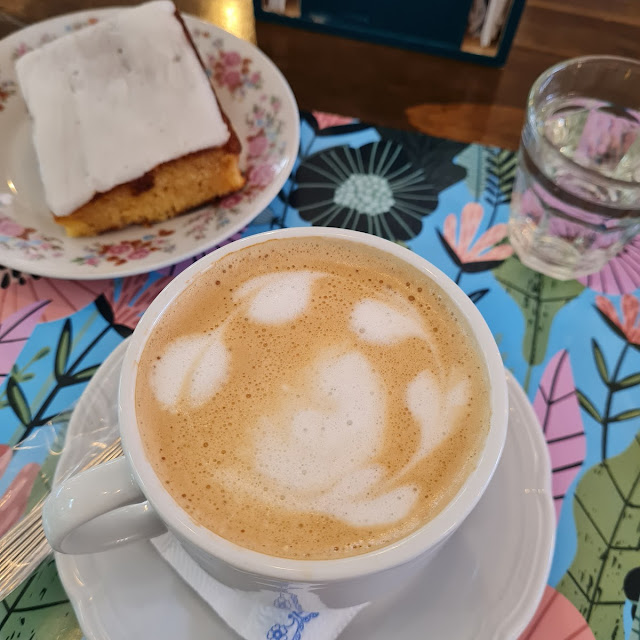 Cortado Y Cuadrado de Limón