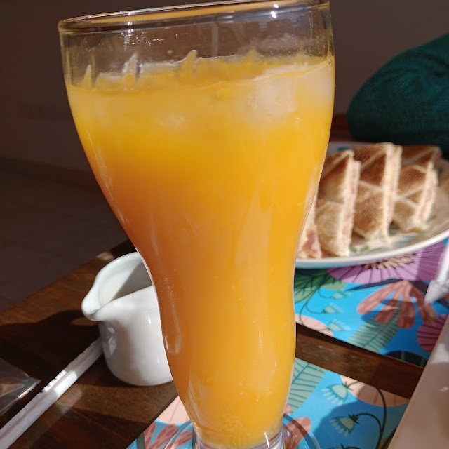 Jugo de Naranja Exprimido